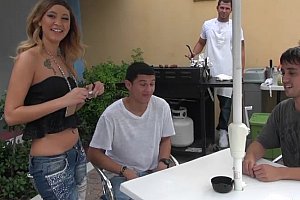 按摩freesex18国产